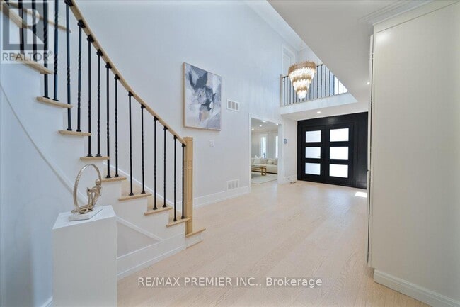 Building Photo - 157 Jeanne Dr