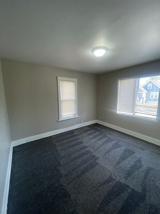 Foto del edificio - 4661 N 38th St