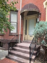 Building Photo - 801 N 2nd St