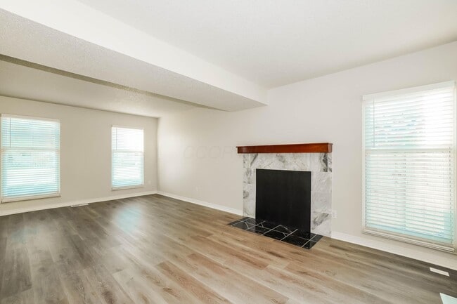 Building Photo - 5232 Redlands Dr