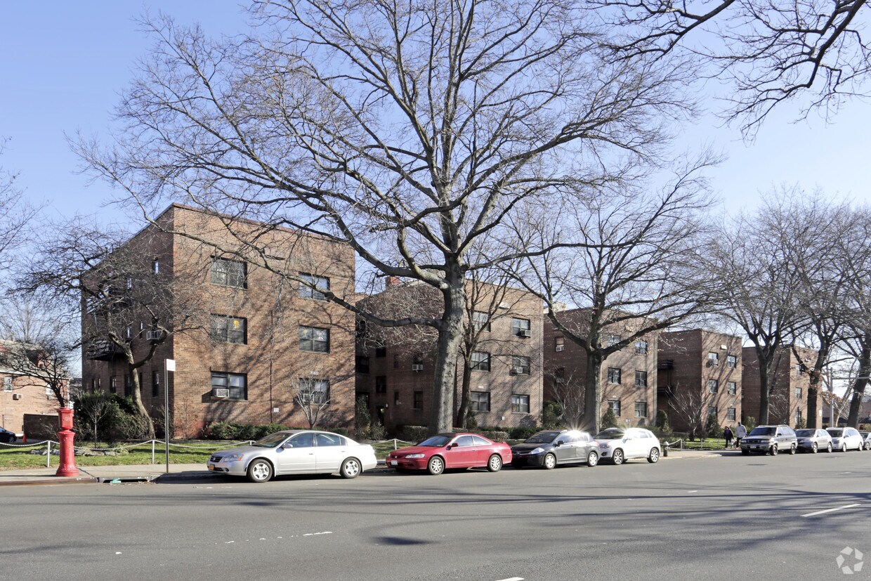 Woodhaven Apartaments - Woodhaven Apartments