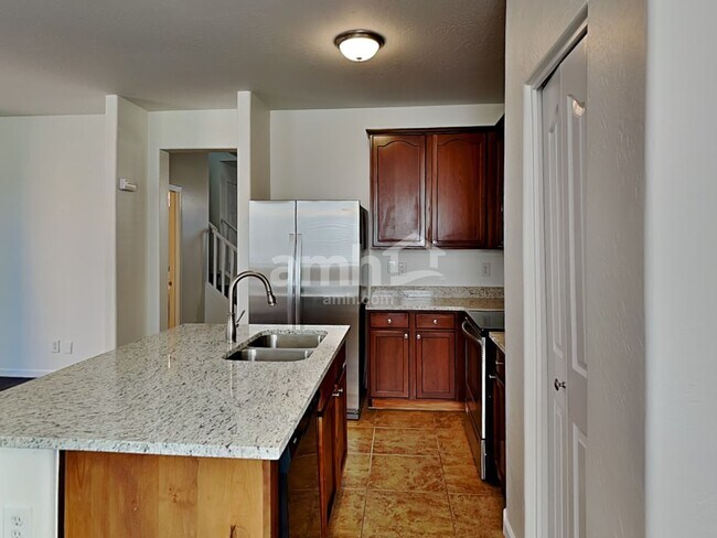 Foto del edificio - 10011 W Kingman St