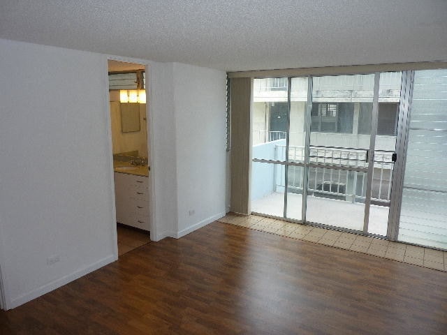 Building Photo - 1325 Wilder Ave