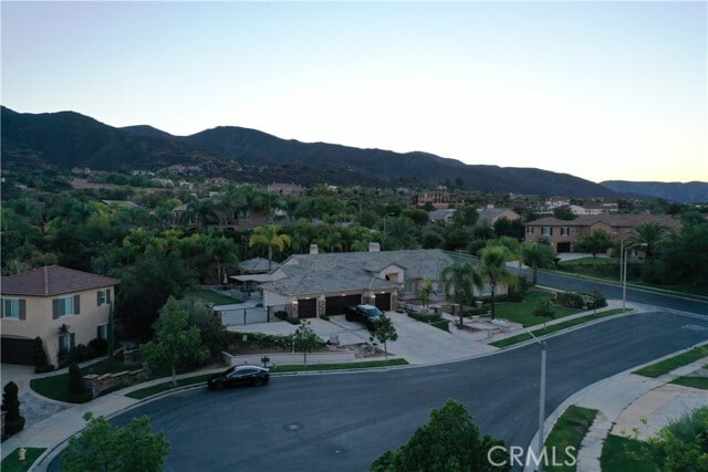 Foto del edificio - 1583 Twin Oaks Cir