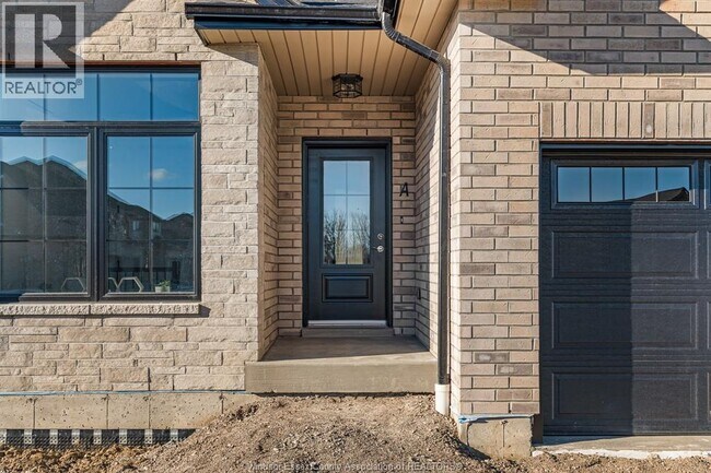 Building Photo - 164-A MCLELLAN AVENUE