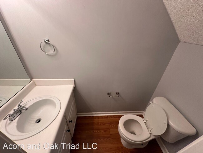 Foto del edificio - 3 br, 2.5 bath House - 3971 Elizabeth Glen...