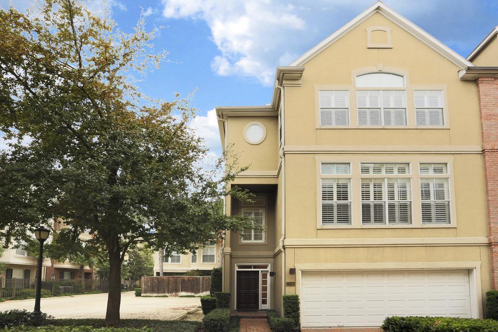 Foto principal - 2246 Bancroft Ln