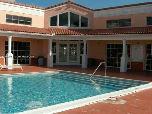 Foto del edificio - 21300 NE 8th Ct