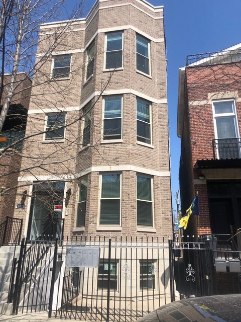 Photo - 1826 W Erie St