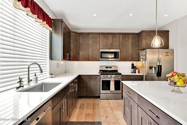 Foto del edificio - Coeur d'Alene Place – 3 Bed, 2.5 Bath Home...