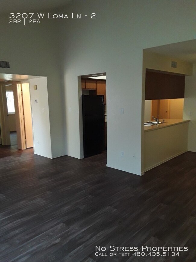 Building Photo - 2 Bed Condo off 35th Ave and Northern!