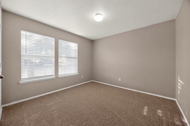 Photo - 1432 Oak Hollow Ln (Anna, TX) House