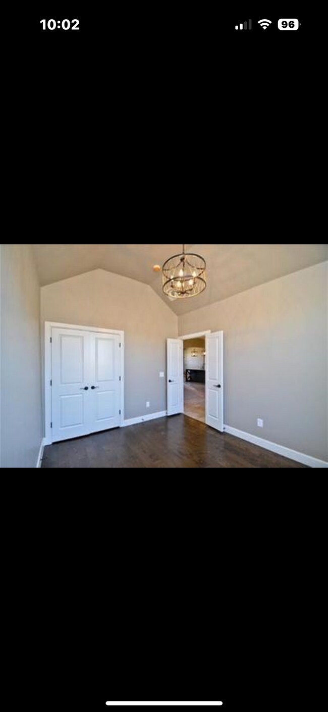 Foto del edificio - 2604 Coles Creek Ln