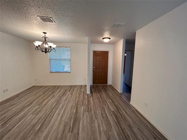 Foto del edificio - 3801 McClintick Rd