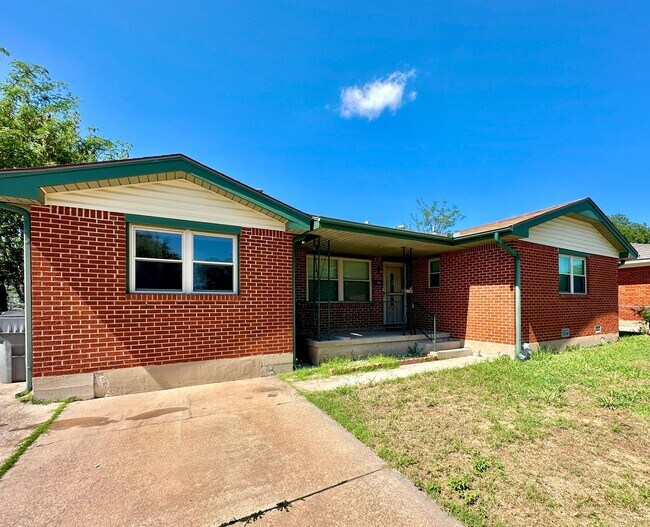 Foto del edificio - 5343 NW Glenn Ave
