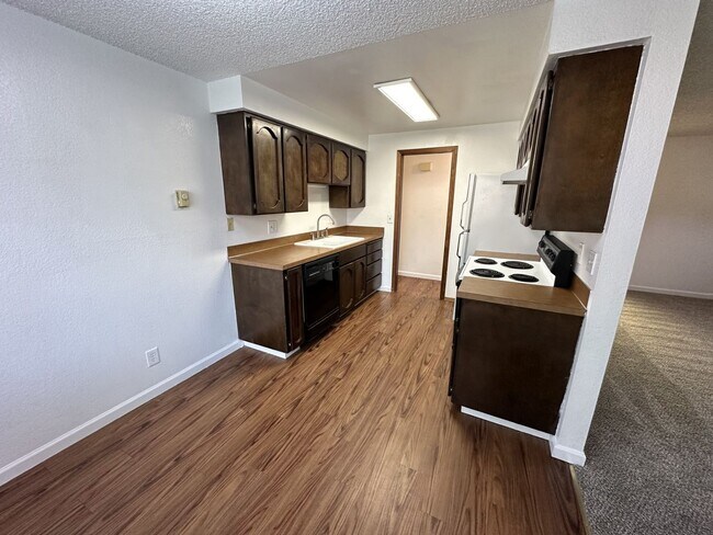 Foto del edificio - 1821 Peachtree Ln