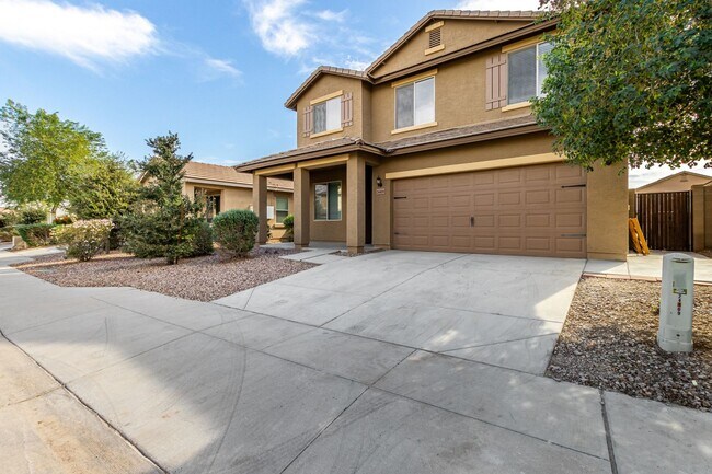 Building Photo - One Of A Kind Home For Rent In Buckeye!
