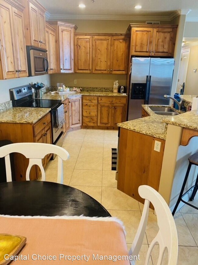 Foto del edificio - 3 br, 2 bath House - 982 W 960 N #109