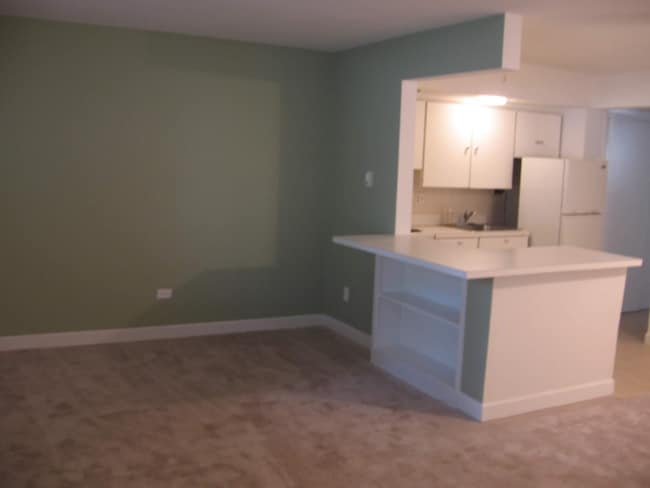 Building Photo - 2032 Linden Ave