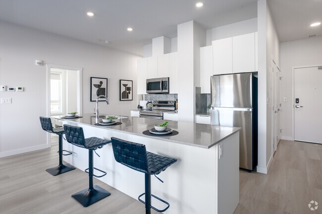 3BR, 2BA - 1,038SF - Kitchen - The Azure