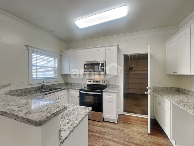 Foto del edificio - 791 Gardenside Cir SE