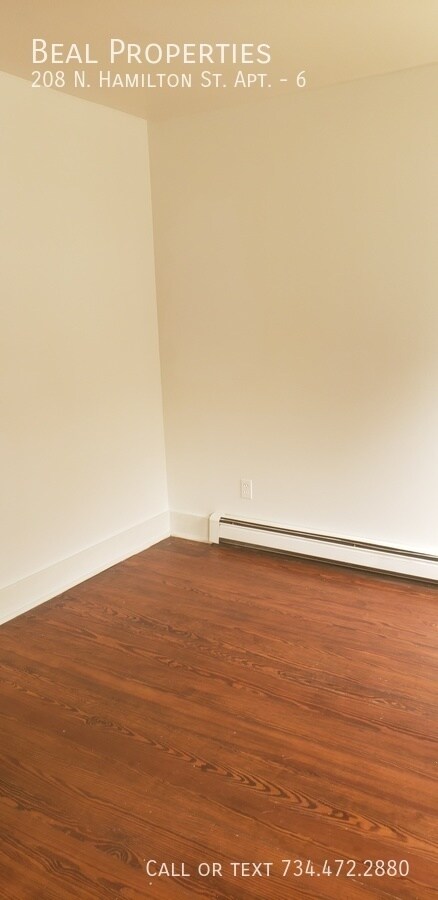 Foto del edificio - 208 N Hamilton St