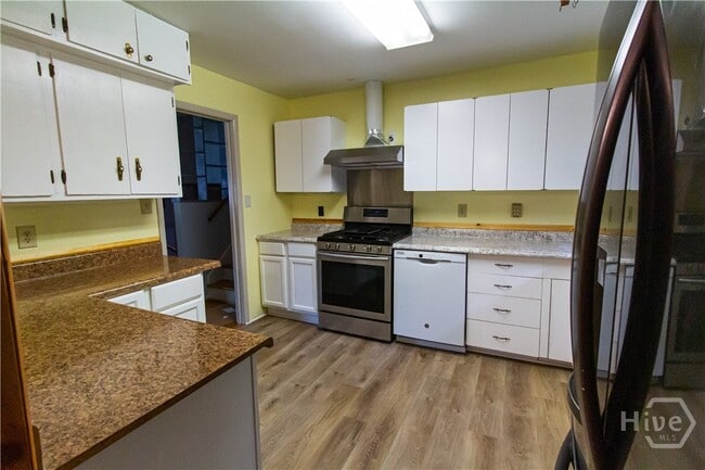 Foto del edificio - 1037 College Station Rd