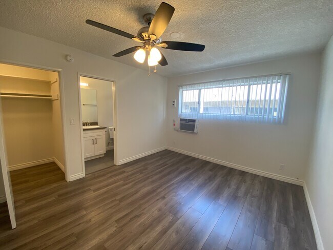 Foto del edificio - 3311 Bagley Ave
