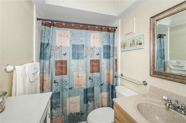 Building Photo - 4411 Vieux Carre Cir