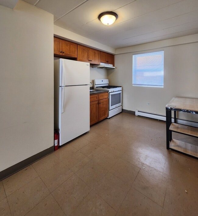 Building Photo - 5741 W 35th St