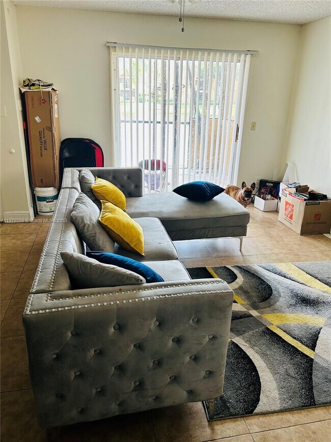 8340 SW 3rd Ct Unit 101, Pembroke Pines, FL 33025 Apartment for Rent