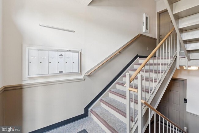 Building Photo - 9370 Caspian Way