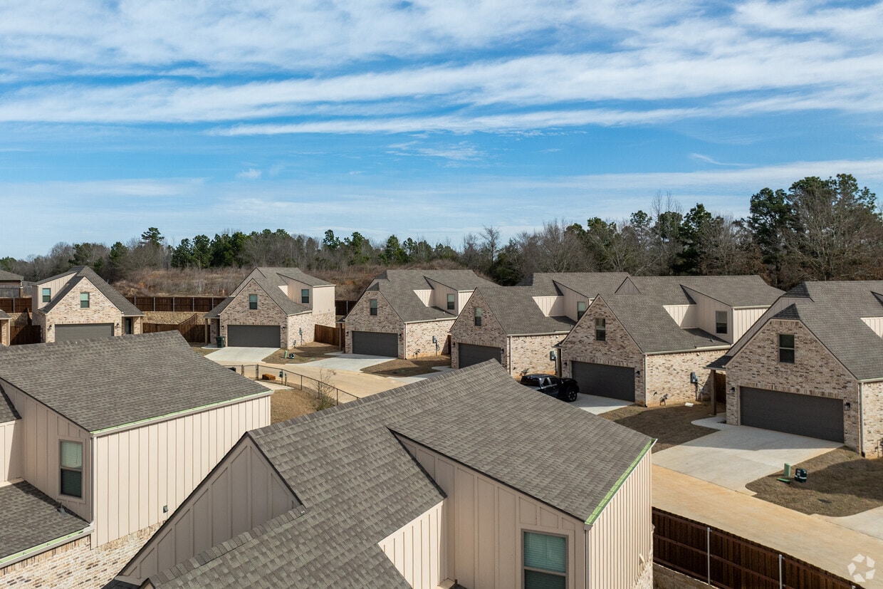 Alternate Building View - Omen Hill Villas