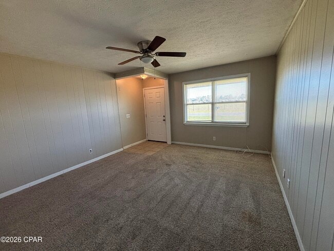 Building Photo - 4113 W 22nd St