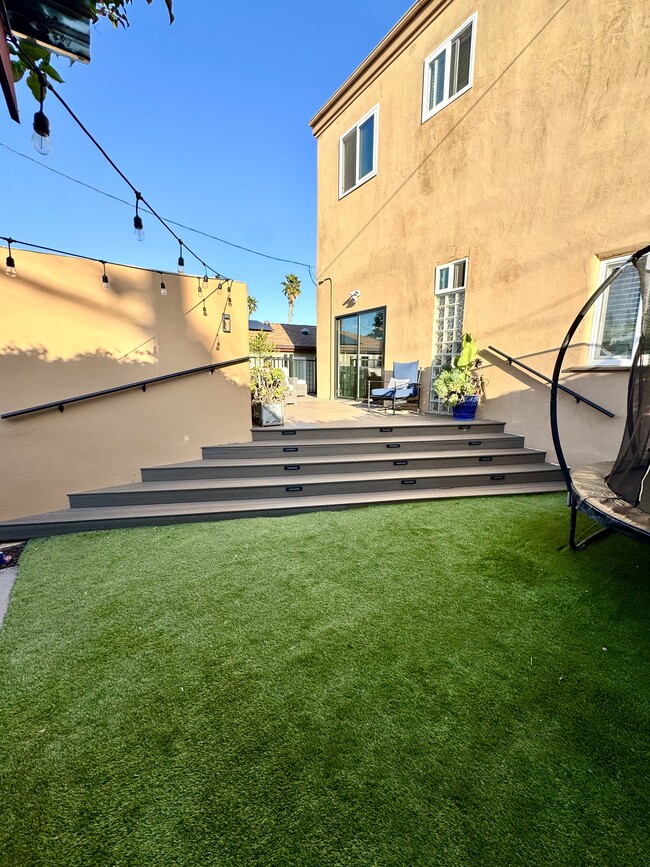 Foto del edificio - 1824 Mendota St