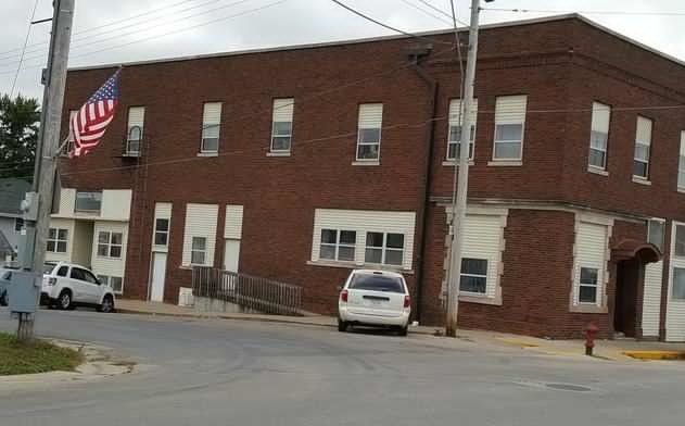 Primary Photo - 301 W Wood St