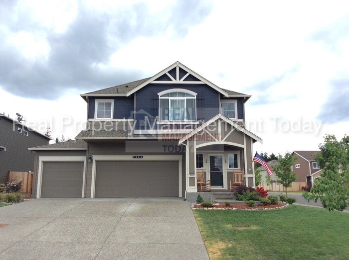Primary Photo - Beautiful 5 Bedroom Home!