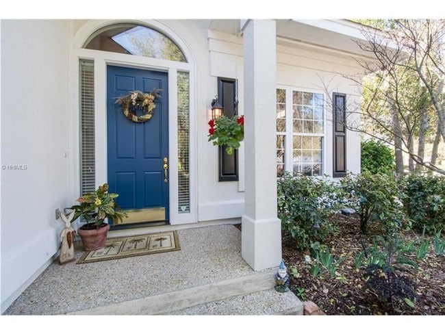 Building Photo - 3 Bridle Path Ln