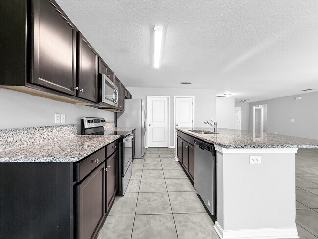 Building Photo - 9128 Open Fld Rd