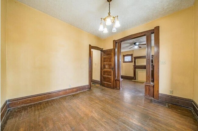 Foto del edificio - Incredible 6 Bedroom Home OSU Campus – Ren...