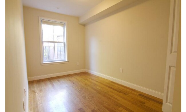 Foto del edificio - 96 Hammond St