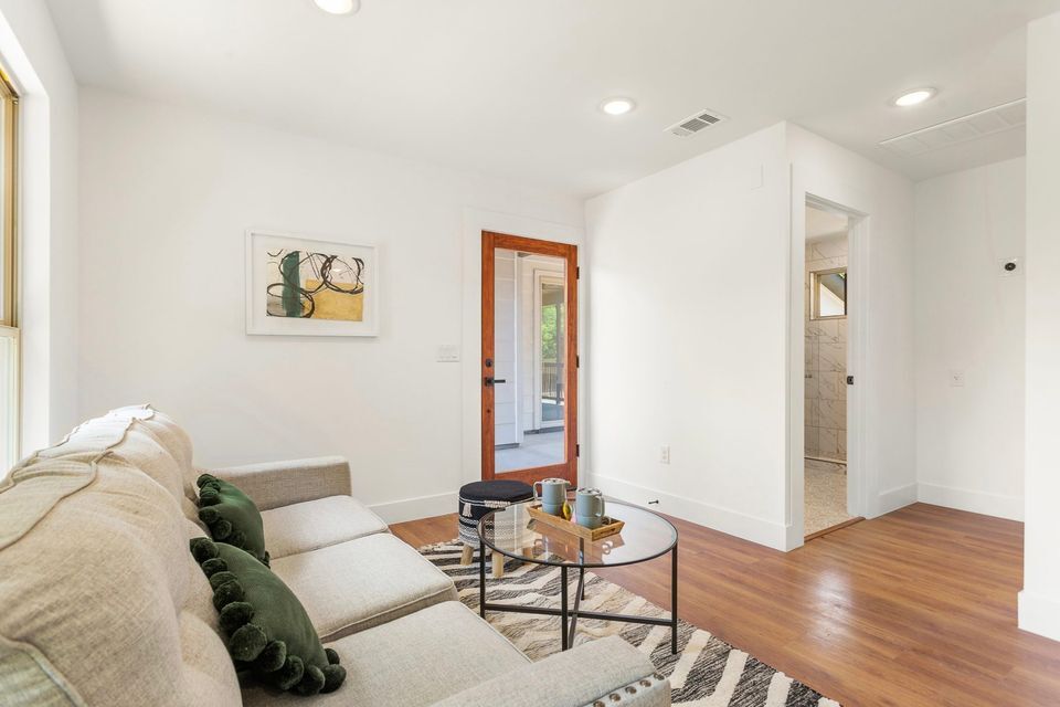 Foto principal - 7608 Northcrest Blvd