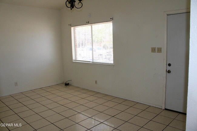 Foto del edificio - 10736 Obsidian St