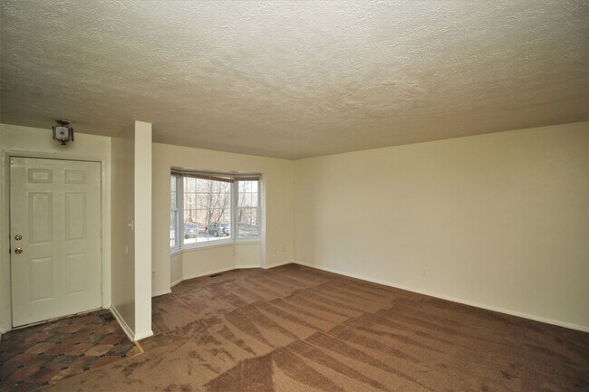 Foto del edificio - Very Nice Nottingham 3bd/2.5ba Townhouse w/ CAC & W/D--Available 8/14