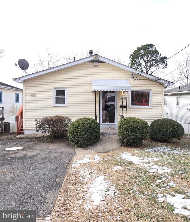 Primary Photo - 6324 57th Ave