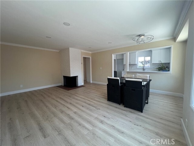 Building Photo - 1238 W Santa Clara Ave