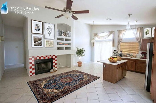 Foto del edificio - 1107 W Whitten St