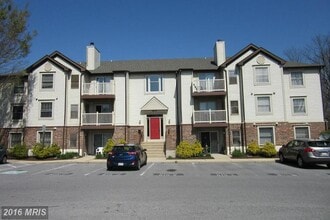Building Photo - 815 Stratford Way