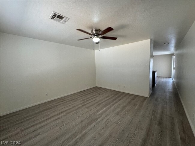 Building Photo - 1710 GALAXY