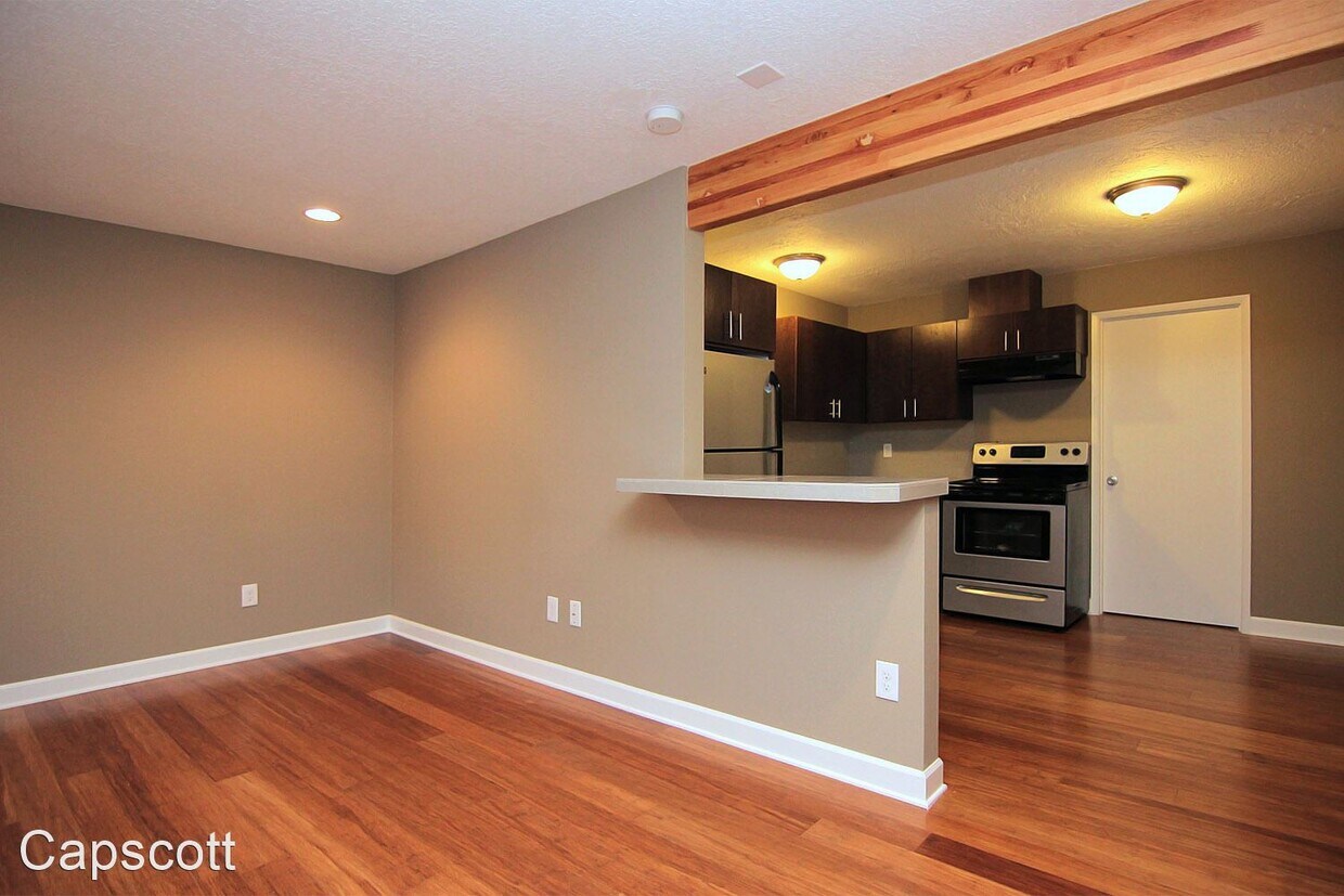 Foto principal - 7350 SW Barbur Blvd